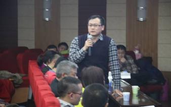 刘海元领导解答现场同学的提问 刘海元领导解答现场同学的提问